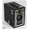 Image 1 : BROWNIE CAMERA.