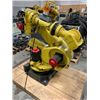 Image 1 : 2004 FANUC R2000iA/200FO 6 AXIS CNC ROBOT W/RJ3IB CONTROLS *REFURBISHED*