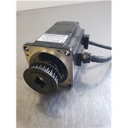 YASKAWA SGMPH-01A1A-YR22 AC SERVO MOTOR