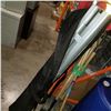 Image 1 : PROJECTOR SCREEN