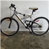 Image 1 : GREY MCKINLEY BIKE