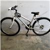 Image 1 : WHITE NEXT BIKE