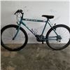 Image 1 : TEAL CCM BIKE