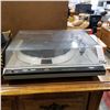 Image 1 : DENON DP-30L AUTOMOTIVE ARM LIFT DIRECT DRIVE TURNTABLE