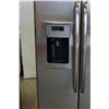 Image 2 : STAINLESS STEEL SIDE BY SIDE GE FRIDGE WITH WATER AND ICE DISPENSER TESTED AND WORKING GUARANTEED