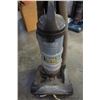 Image 2 : EUREKA BAGLESS VACUUM