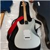 Image 2 : ARIA ST-G SERIES 6 STRING ELECTRIC GUITAR W/ TUNER IN SOFT CASE