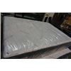 Image 3 : LOGAN AND COVE QUEENSIZE EURO TOP MATTRESS