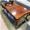 Image 1 : CARVED INLAID COFFEE TABLE
