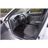 Image 5 : 2005 FORD FOCUS AUTOMOTIVE 4 DOOR STATION WAGON 202 000KM W/ 2 KEYS AND REGISTRATION