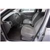Image 8 : 2000 FORD FOCUS SE, AUTOMATIC, 4 DOOR, 232XXXKM WITH KEY, REGISTRATION AND CAR PROOF