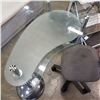 Image 2 : GLASS DESK AND CHAIR