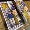 Image 2 : 2 VINTAGE WAYNE GRETZKY FIGURES