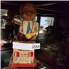 Image 2 : VINTAGE CHARLEY WEAVER BARTENDER