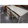 Image 4 : WHITE FRENCH PROVINCIAL 4 DRAWER DESK