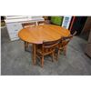 Image 1 : ROUND MAPLE DINING TABLE W/ LEAF AND 4 CHAIRS