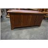 Image 2 : LEATHER CUSHIONED STORAGE BENCH