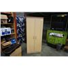 Image 1 : MAPLE CUPBOARD