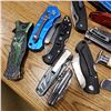Image 2 : BAG OF POCKET KNIVES