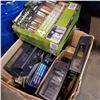 Image 2 : BOX OF SOLAR YARD LIGHTS