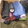 Image 2 : LOT OF LOST PROPERTY YOGA MATS