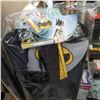 Image 3 : 2 NEW BATMAN PET COSTUMES