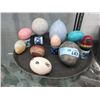 Image 1 : Ceramic Orb and 8 Egg Shaped Collectables