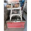 Image 1 : 26" Metal Husky Tool Chest w/ Contents & 2' Ladder