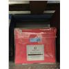 Image 1 : New 4 Piece King Polyester Sheet Set - Pink