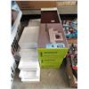 Image 1 : 8 Assorted New Floating Shelves