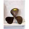 Image 1 : 18" Diameter Brass Propeller