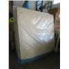 Image 1 : New King Size Kingsdown "Gibson" Mattress