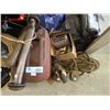 Image 1 : Lot of Assorted Vintage Items