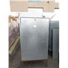 Image 1 : Large 8 Foot Tall Electric Smoker