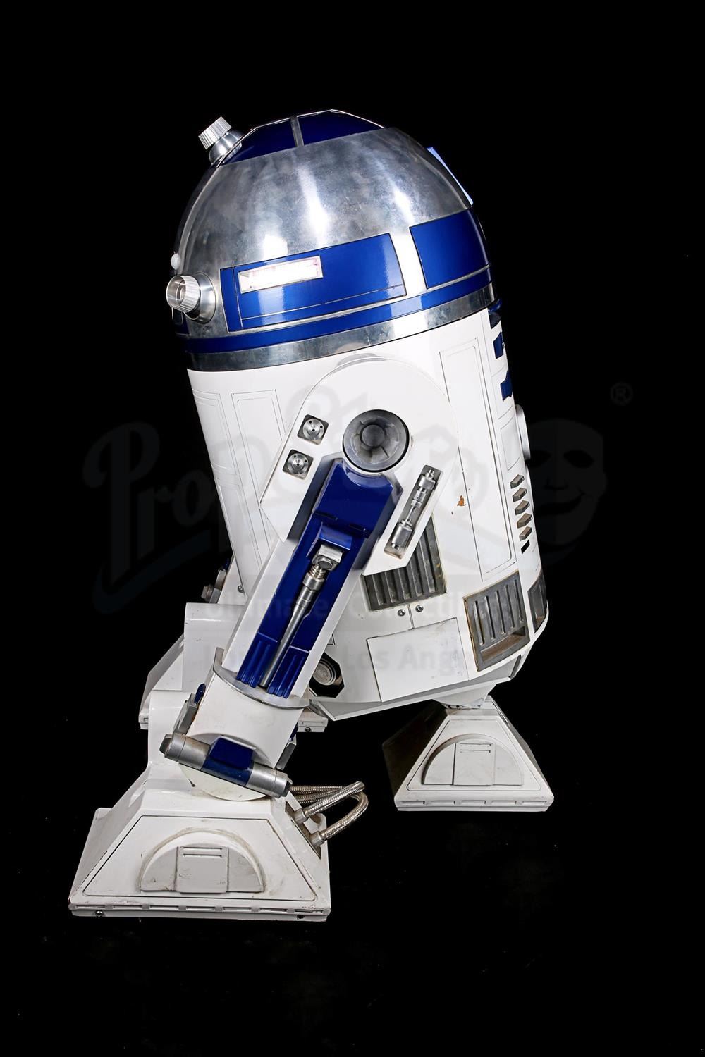 STAR WARS: A NEW HOPE - Replica Full-Size R2-D2