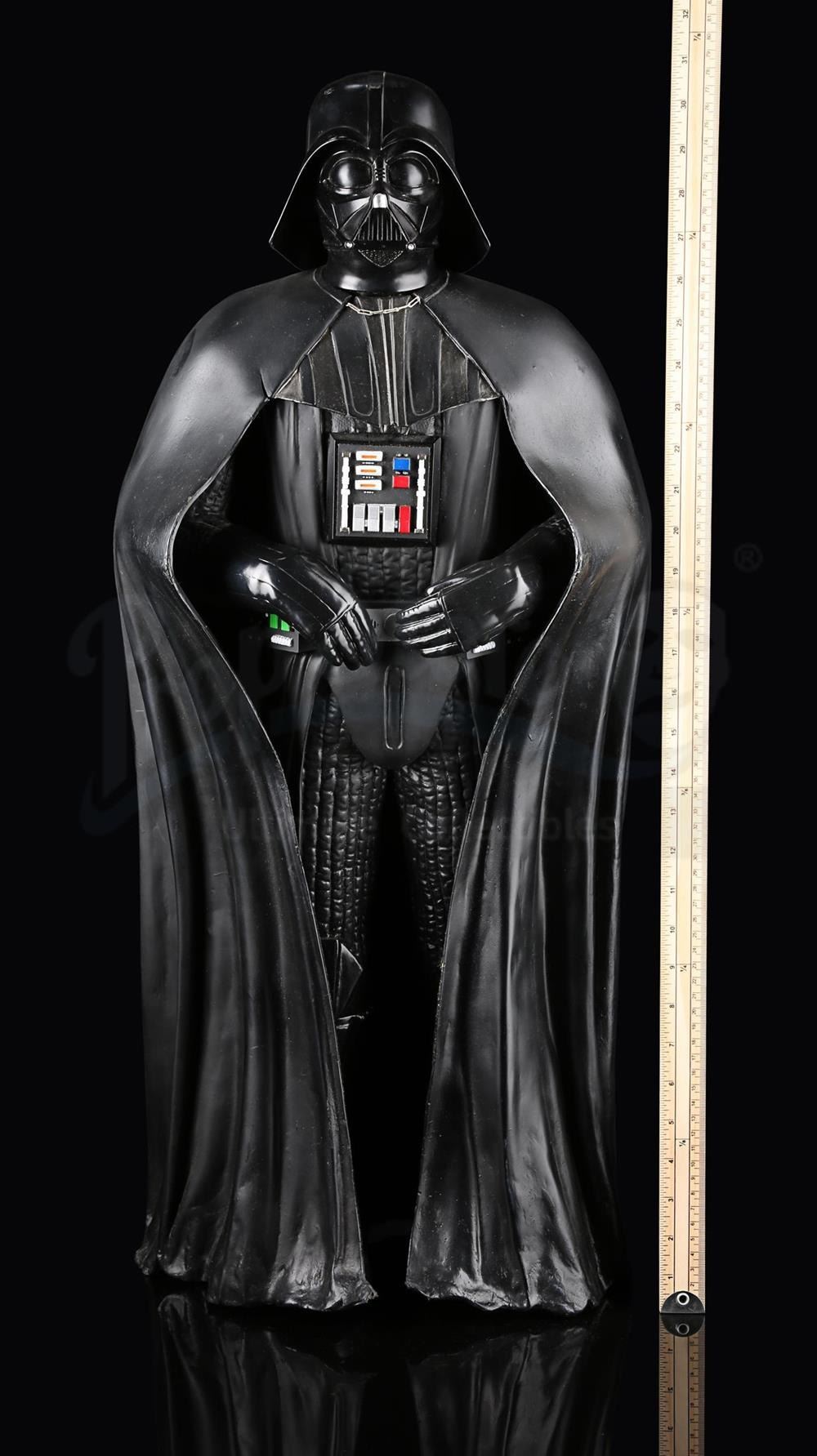 STAR WARS TOYS - Darth Vader Statue