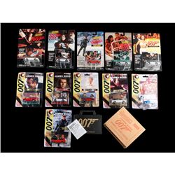 JAMES BOND: VARIOUS FILMS - Vehicles & Trading Cards