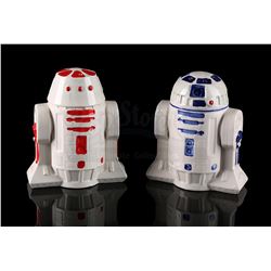 STAR WARS TOYS - R2-D2 and R5-D4 Salt and Pepper Set