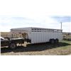 Image 2 : 2001 Travalong stock trailer, 20 ft