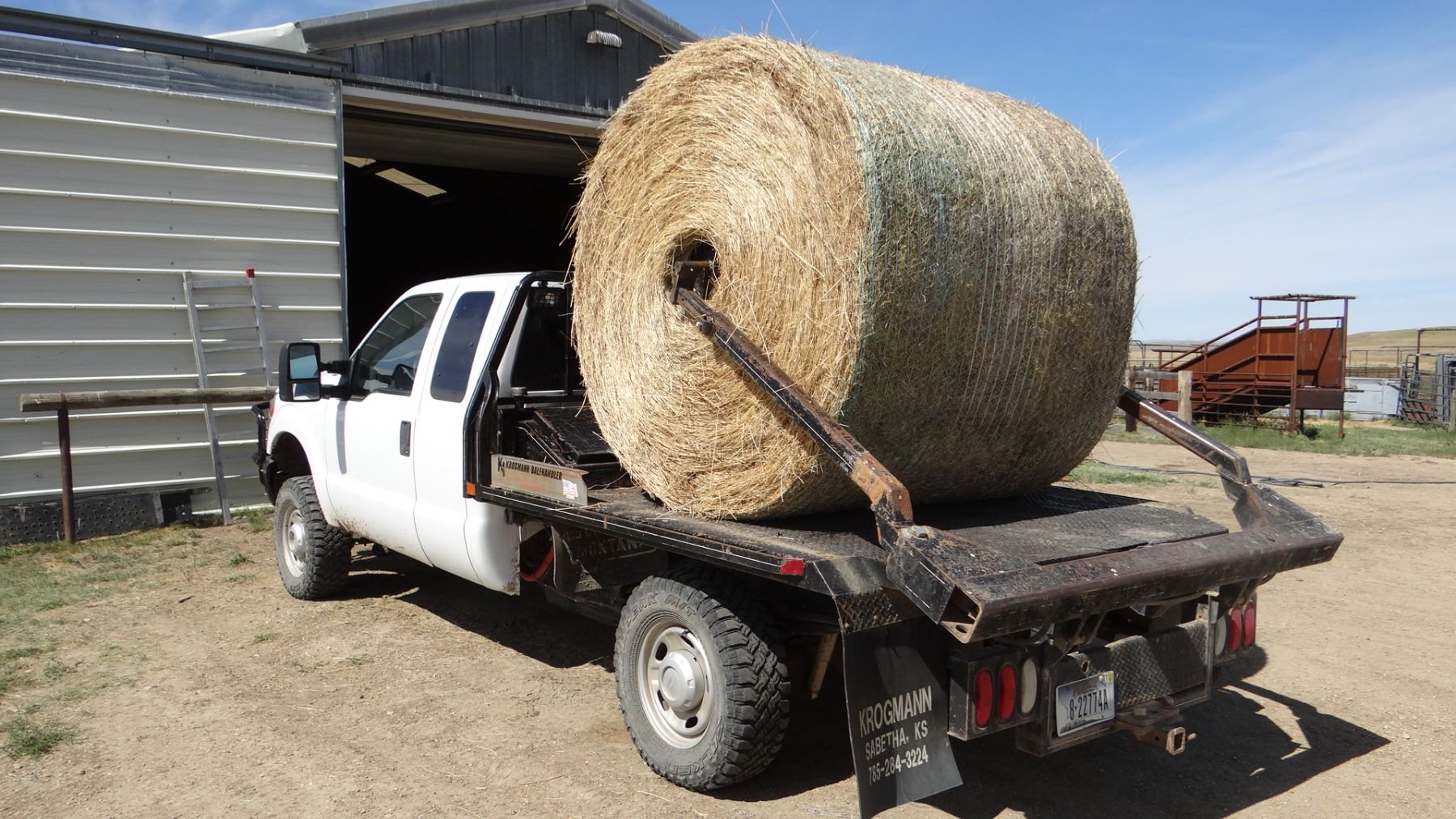2011 Ford F250 Super Duty, w/ Krogmann bale bed