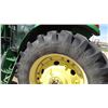 Image 6 : 2005 John Deere 7320 tractor