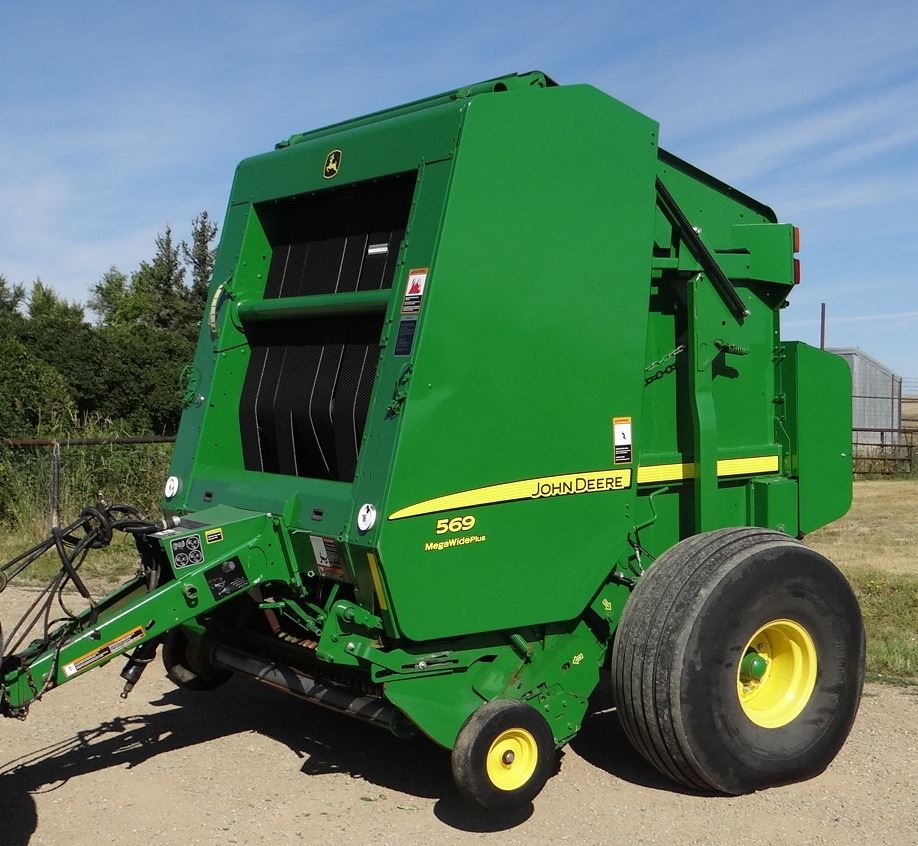 2014 John Deere 569 round baler, 1000 PTO rpm, LIKE NEW! 2014 John Deere 569 round baler, 1000 PTO rpm, LIKE NEW!