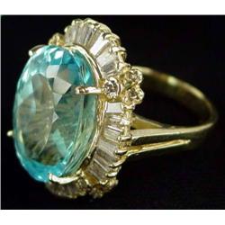 14K Blue Stone and Diamond Ring