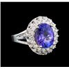 Image 1 : 14KT White Gold 6.40 ctw Tanzanite and Diamond Ring