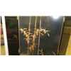 Image 13 : Reversible 4-Panel Lacquered Oriental Screen (Gold w/ Black Birds &  Black w/ Gold Bamboo)
