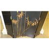 Image 14 : Reversible 4-Panel Lacquered Oriental Screen (Gold w/ Black Birds &  Black w/ Gold Bamboo)