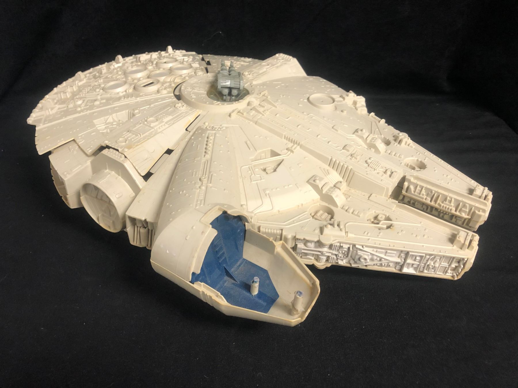 Vintage Star Wars MILLENNIUM FALCON Kenner 1979 (Not Complete)