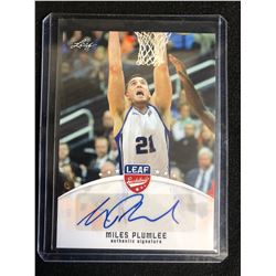 MILES PLUMLEE SIGNED AUTHENTIC SIGNATURES LEAF BASKETBALL CARD