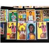 Image 2 : VINTAGE BASKETBALL CARD LOT