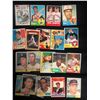 Image 1 : VINTAGE BASEBALL CARD LOT
